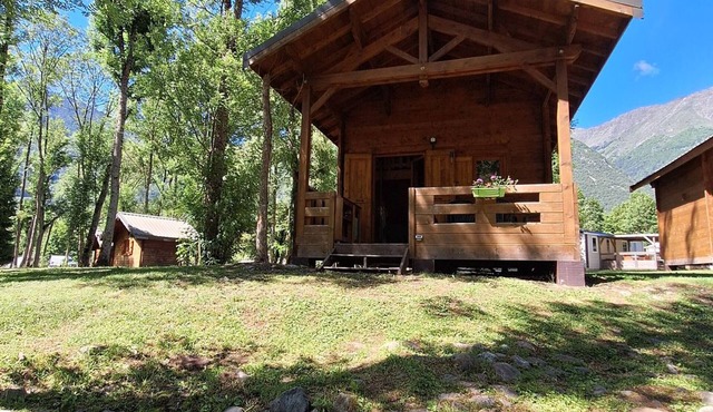 Comfort Chalet for 5, Includes Terrace
