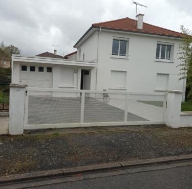 Comfortable studio dans une maison au calme in Bellerive-sur-Allier