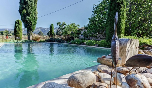 Cottage in Oppède with Pool and Garden in Oppède