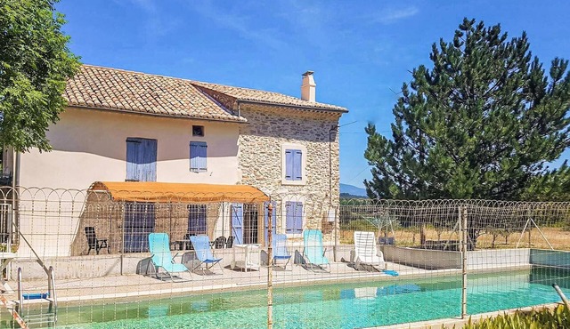 Cozy home in Malaucène