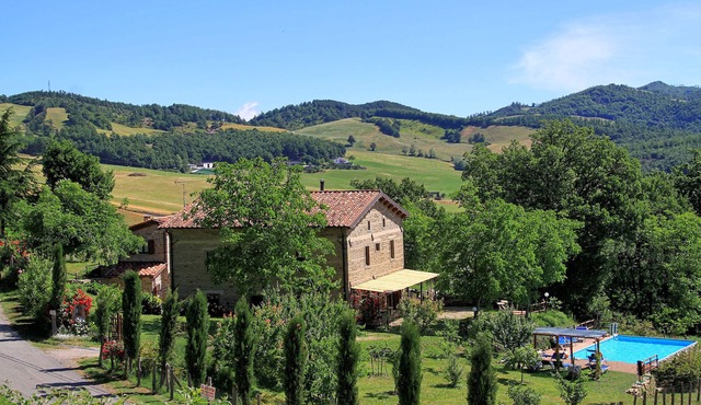 Detached vacation home with private pool ideal for large families with children in Bagno di Romagna FC