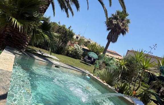 Eden palm suite & spa