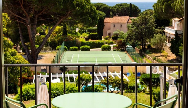En bord de mer | Balcon avec vue mer | Piscine