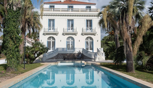 Exceptional and unique Property "" Waterfront ""