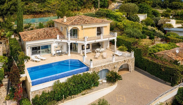FRGK Magnificent See View Villa with Monaco backgr