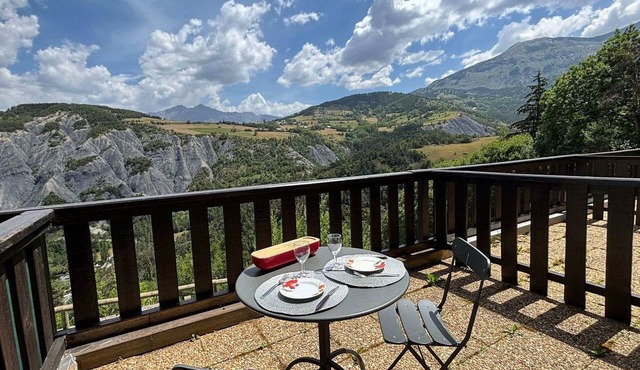 Functional studio, mountain view - 4 guests in Enchastrayes