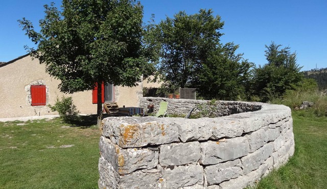 Gîte du Tomple, Côté Bergerie in QUEZAC