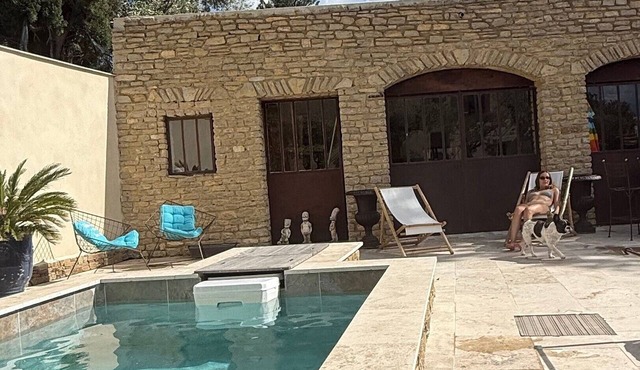 Gite in the Prince de Provence Vineyards - At Mas Des Armouriers, with Pool