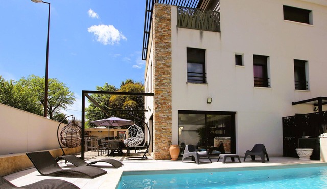 Gorgeous home in Avignon
