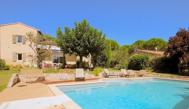 Gorgeous home in Sauzet