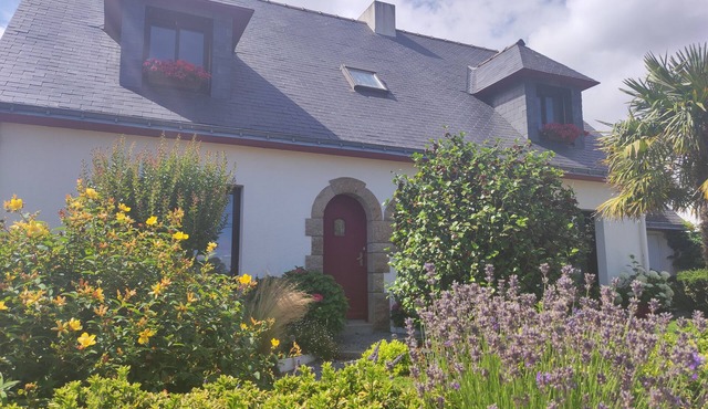 Grande Maison à Guérande Avec Jardin Clos