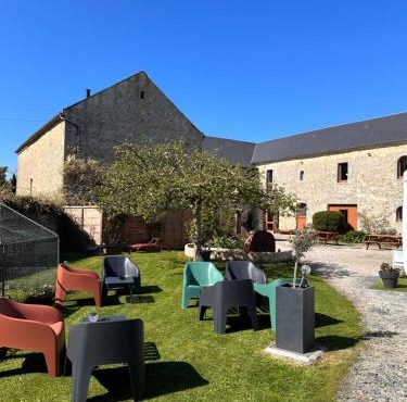 Hôtel Restaurant le clos de l 'Ancien Pressoir in Commes