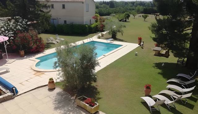 Holiday Home 'Gîte Giulia' with Shared Pool, Wi-Fi and Air Conditioning
