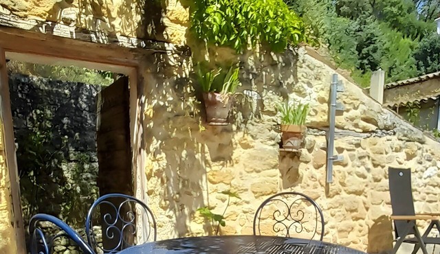 Holiday Home 'Maison Des Trois Soeurs' with Mountain View, Wi-Fi and Air Conditioning