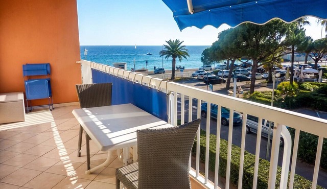 Homerez - Apartment Fréjus - Sea View in Fréjus