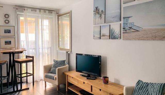 Homerez - Apartment in Marseille, garden view