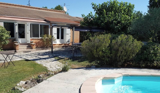 Homerez - House in Velleron