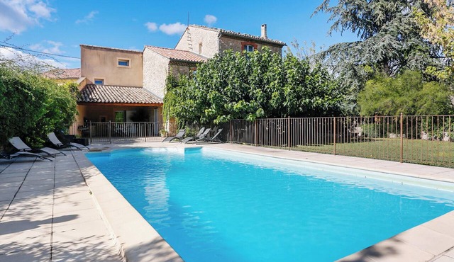 Homerez - Villa in Caromb