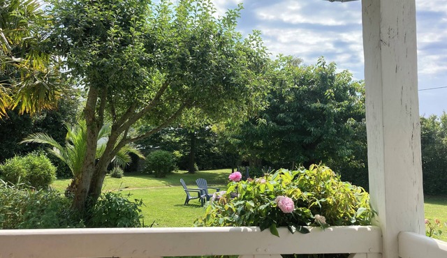 House close to the sea with large garden and direct access to the GR34 in Saint-Cast-le-Guildo