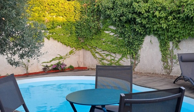 House with swimming pool, near Aix-en-Provence