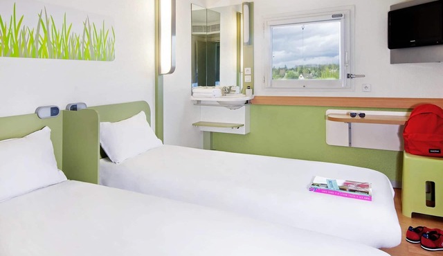 ibis budget Istres Trigance