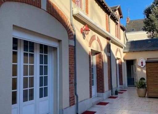 JARDINS DE MA-MANS Magnifique Maison Cosy pour 8 personnes Centre du Mans et 24 Heures PARKING Privé in Le Mans