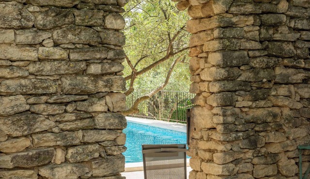 L'Evasion, Cabrières d'Avignon, country house, pool, AC