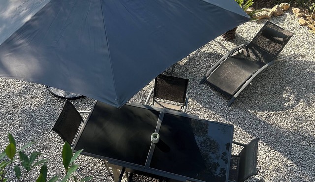 L'instant studio garden level sleeps 4