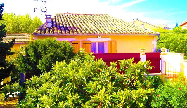 La Cigale Appart-Villa 2 pers indépendant in Provence Village near Avignon in Vedène