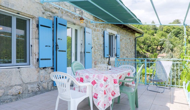 La Cupinoise Gite in Ardèche Nature, Terrace & Valley View