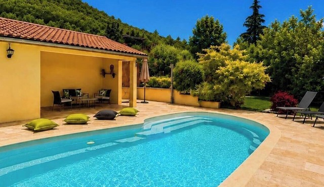 La Dolce Quercy, charming gîte with swimming pool & SPA in Espère