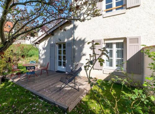 La Petite Bulle : Gîte Confortable et Moderne à Saint-Galmier - FR-1-496-293 in Saint-Galmier