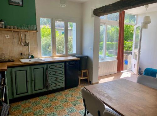 La petite maison dans la Brousse