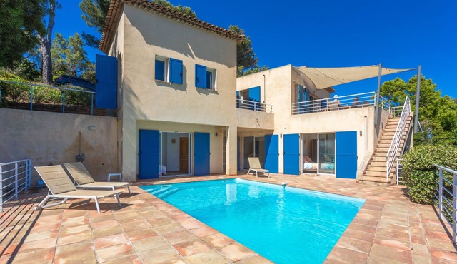 La Touline: Family Villa in the Heart of Cap Bénat