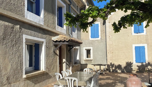 Large house in Drôme Provençale