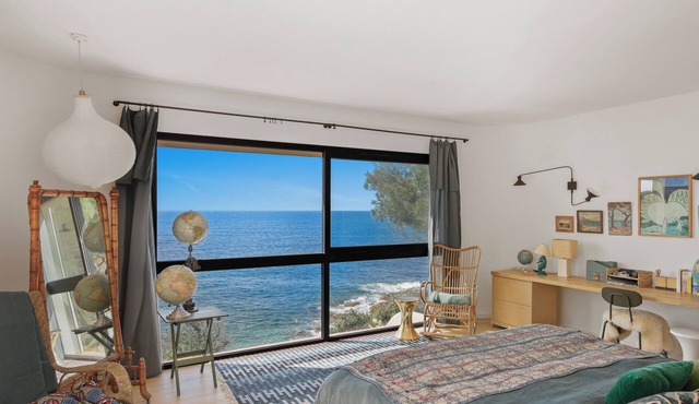 LE CANON - Exceptional waterfront home in Carqueiranne