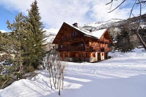 Le Chalet l'Harmonie - Pierres d'Histoire in Le Monêtier-les-Bains