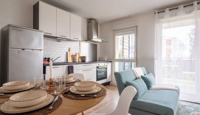 Le Cocon de Saint Priest - T2 Balcony & Terrace