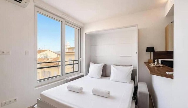 Le Lyke - 15-minute walk from the Palais des Festivals AC