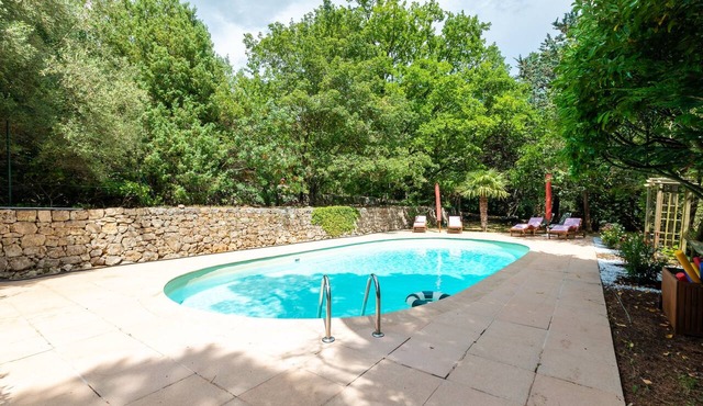 Le Mas du Prignon - Jolie maison avec piscine in Saint-Cézaire-sur-Siagne