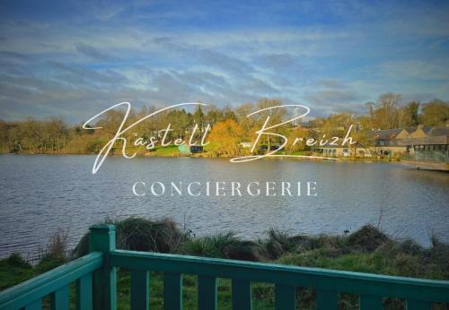 "Le Paradis des Grèbes" aux Gîtes de l'Etang Neuf by Kastell Breizh in Saint-Connan