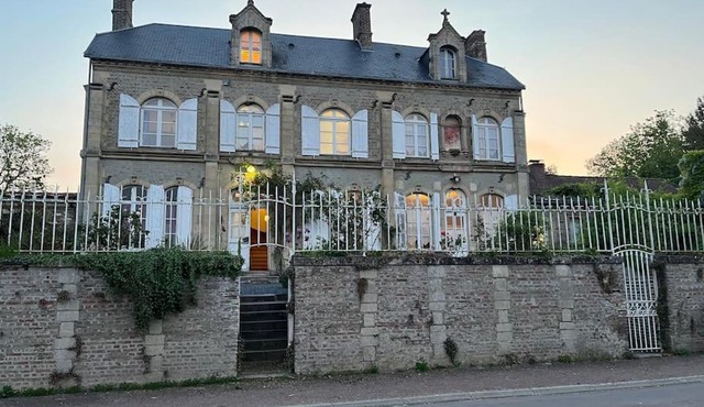 Les Anges in Oneux