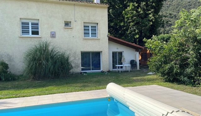 Logis Sol Levante with swimming pool (4 pers max) in Arles-sur-Tech