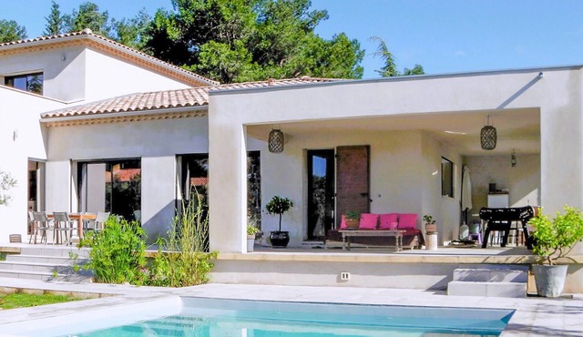 Luxurious home in Villeneuve les Avignon