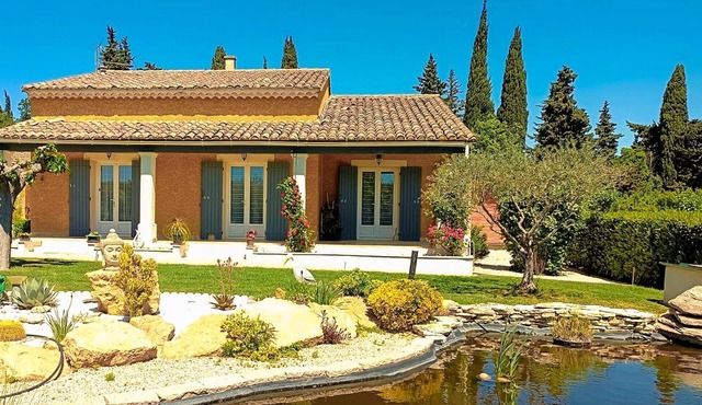 Luxurious home in Sarrians