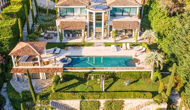 Luxurious villa, 2 Master-suite, privileged view