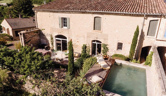 Maison Les Hautes Terres, between vineyards and nature.