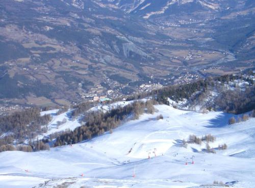 Maison chaleureuse près des pistes de Barcelonnette - Cheminée in Barcelonnette