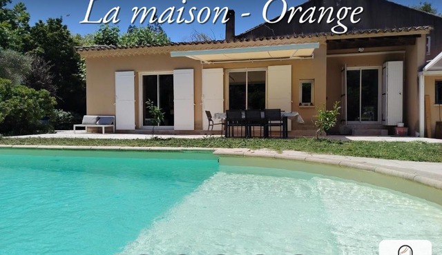 Maison climatisé dans la campagne avec piscine de 5 X 10 m