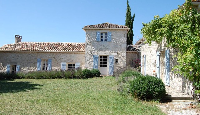 Maison d'hôte Lapiade in Touffailles